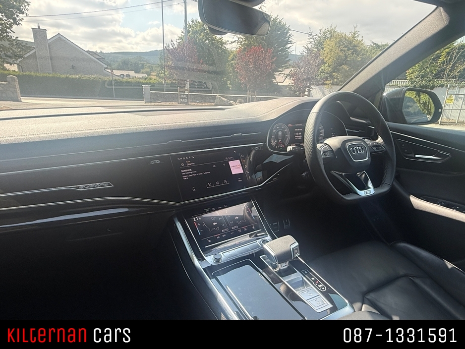2023 Audi Q8 3L Petrol Plug-in Hybrid For Sale Images