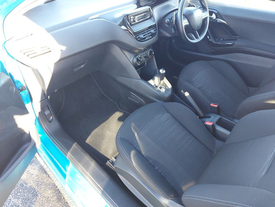 Peugeot 208 1.4 eHDI Access Hatchback Diesel Automatic (68bhp) — thumbnail 13
