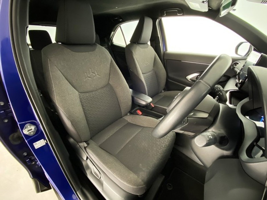 Toyota Yaris Cross Luna Sport Hybrid — thumbnail 18