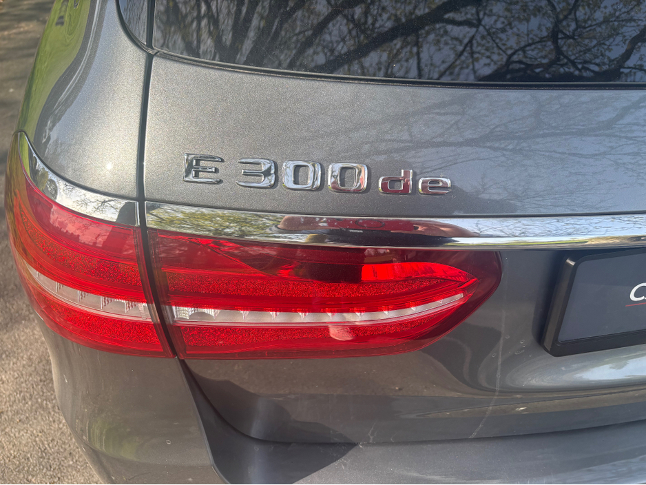 2019 Mercedes-Benz E Class 2.0L Diesel Plug-in Hybrid For Sale Images