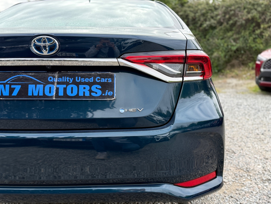 2025 Toyota Corolla 1.8L Petrol Hybrid For Sale Images