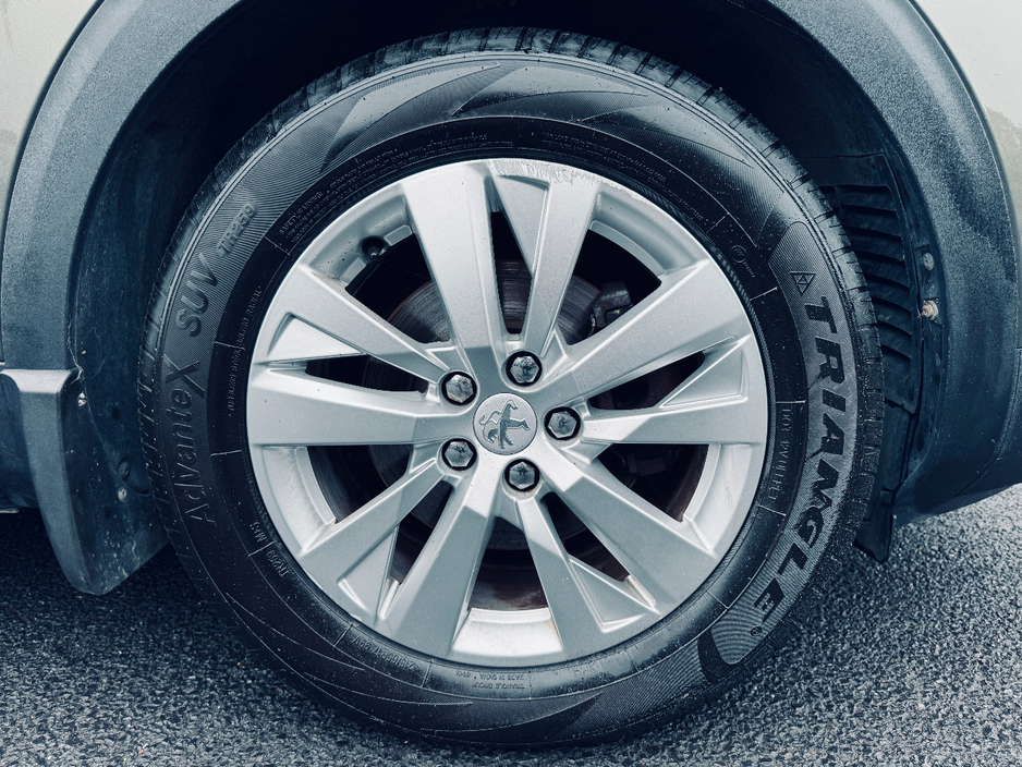 2018 Peugeot 5008 1.6L Diesel For Sale Images