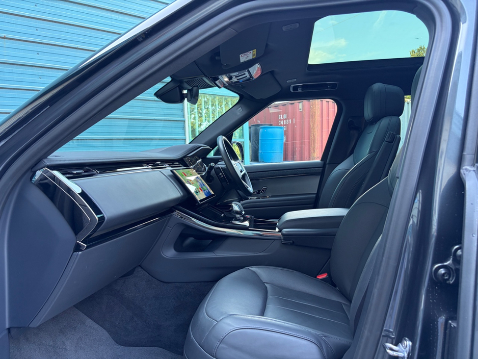 2025 Land Rover Range Rover Sport 3L Diesel For Sale Images