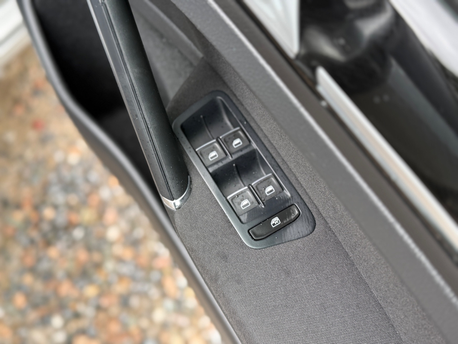 2013 Volkswagen Golf 1.4L Petrol For Sale Images