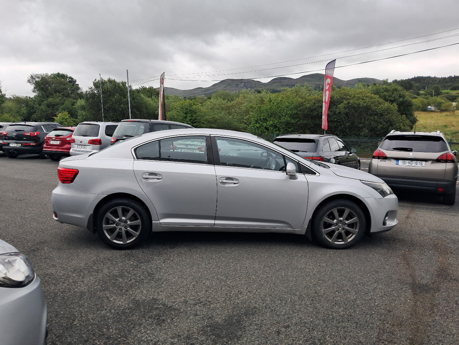 2014 Toyota Avensis 2L Diesel For Sale Images