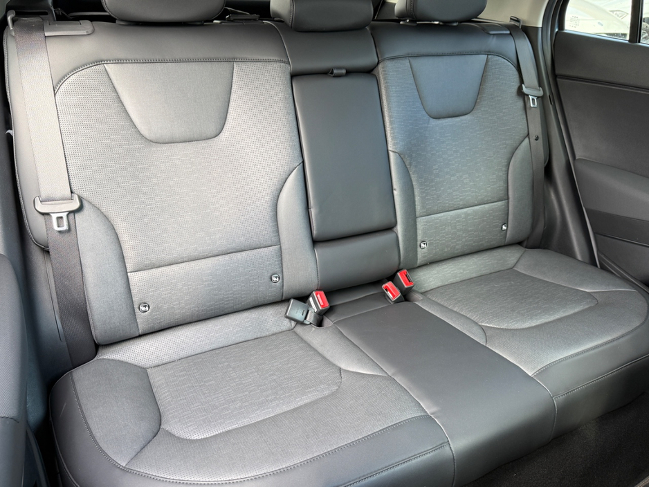 2022 Kia Niro 1.6L Petrol Plug-in Hybrid For Sale Images