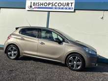 Peugeot 208 ABA-A9HM01 5DR AUTO