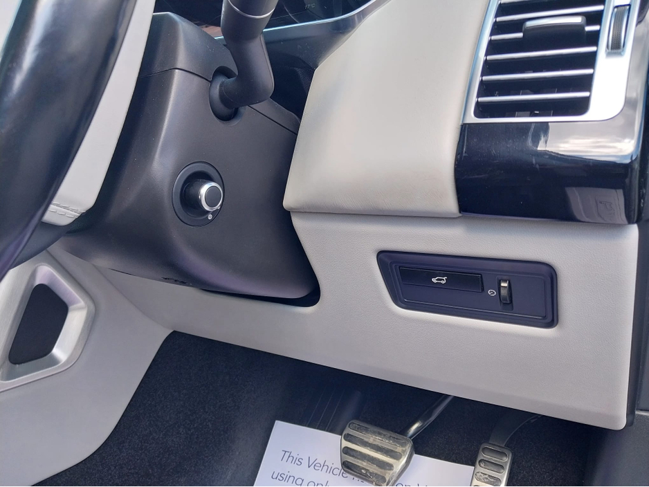 2014 Land Rover Range Rover 3L Diesel For Sale Images