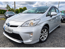 2014 Toyota Prius 1.8L Petrol Hybrid For Sale Images