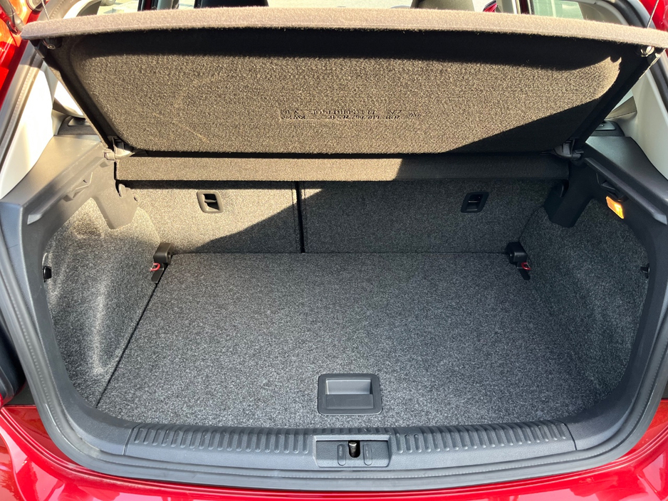 2016 Volkswagen Polo 1.2L Petrol For Sale Images