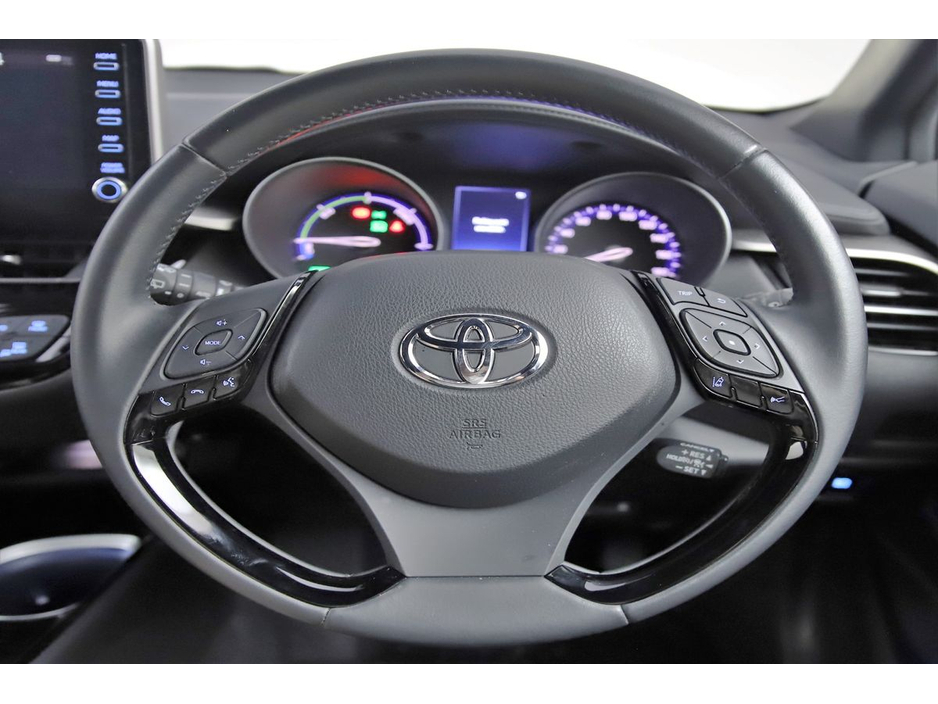 Toyota C-HR 1.8 HYBRID *HALF LEATHER*ANDROID CAR PLAYER*REVERSE CAM* — thumbnail 17