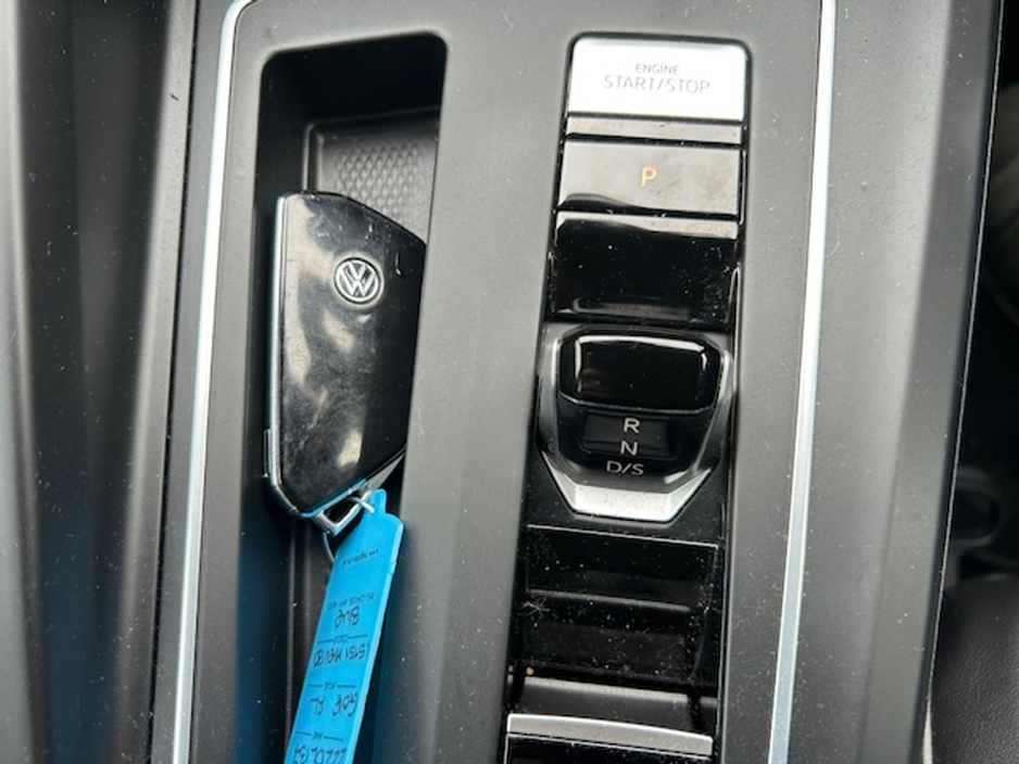 2022 Volkswagen Golf 1.5L Petrol For Sale Images
