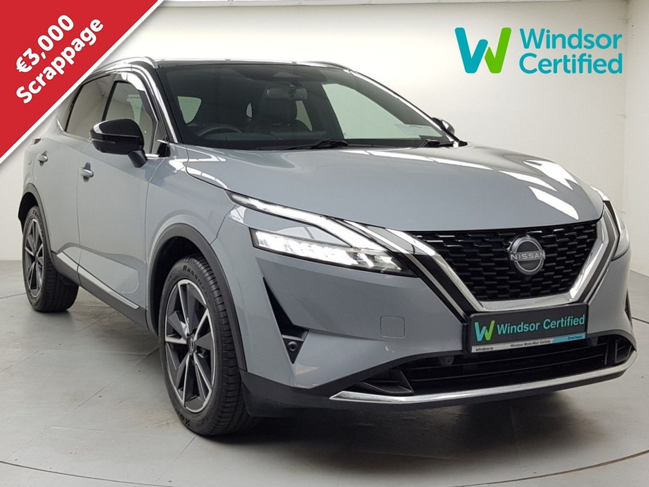 Nissan Qashqai 1.3 PET MILD HYBRID SV Tech CVT