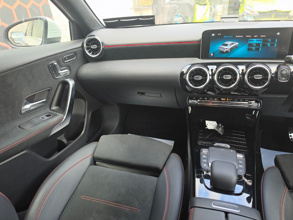 2020 Mercedes-Benz A Class 1.9L Diesel For Sale Images
