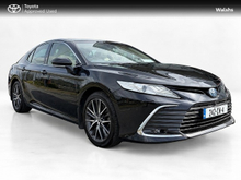 Toyota Camry PLATINUM EDITION 4
