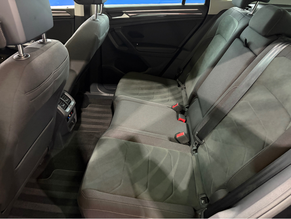 2023 Volkswagen Tiguan 2L Diesel For Sale Images