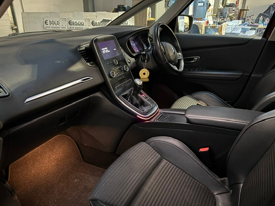2018 Renault Grand Scenic 1.5L Diesel For Sale Images