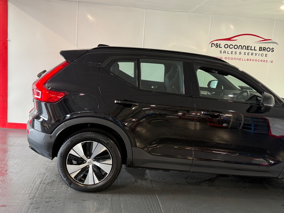 2023 Volvo XC40 1.5L Hybrid For Sale Images