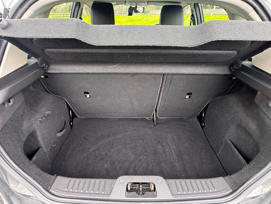 2016 Ford Fiesta 1.2L Petrol For Sale Images