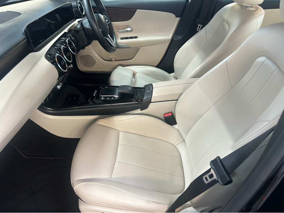 2022 Mercedes-Benz A Class 2.0L Diesel For Sale Images