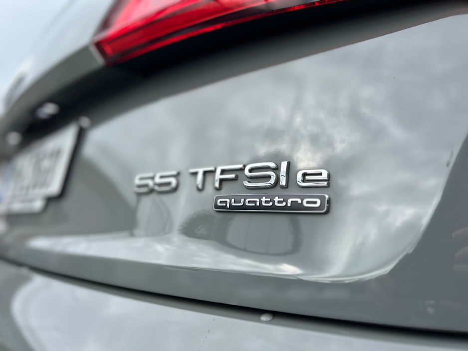 2019 Audi Q5 2L Petrol Plug-in Hybrid For Sale Images