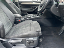2022 Volkswagen Passat 2L Diesel For Sale Images