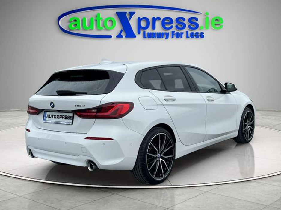 BMW 1 Series 118D PLAY Automatic — thumbnail 13