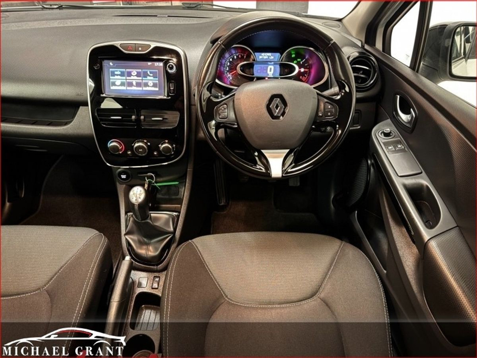 2014 Renault Clio 1.1L Petrol For Sale Images
