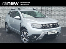 Dacia Duster "Prestige Model" "Reversing Camera" "Diamond Cut Alloys" "Air Con" "Touch Screen"