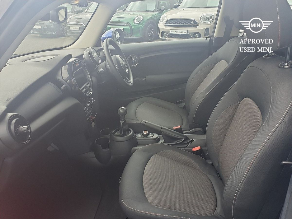 2019 MINI Hatch 1.5L Petrol For Sale Images