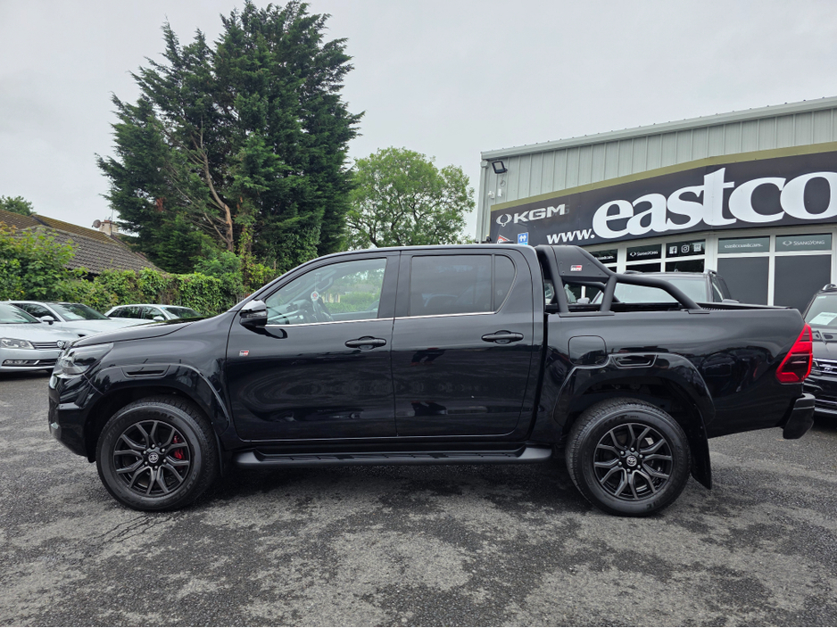 2023 Toyota Hilux 2.4L Diesel For Sale Images