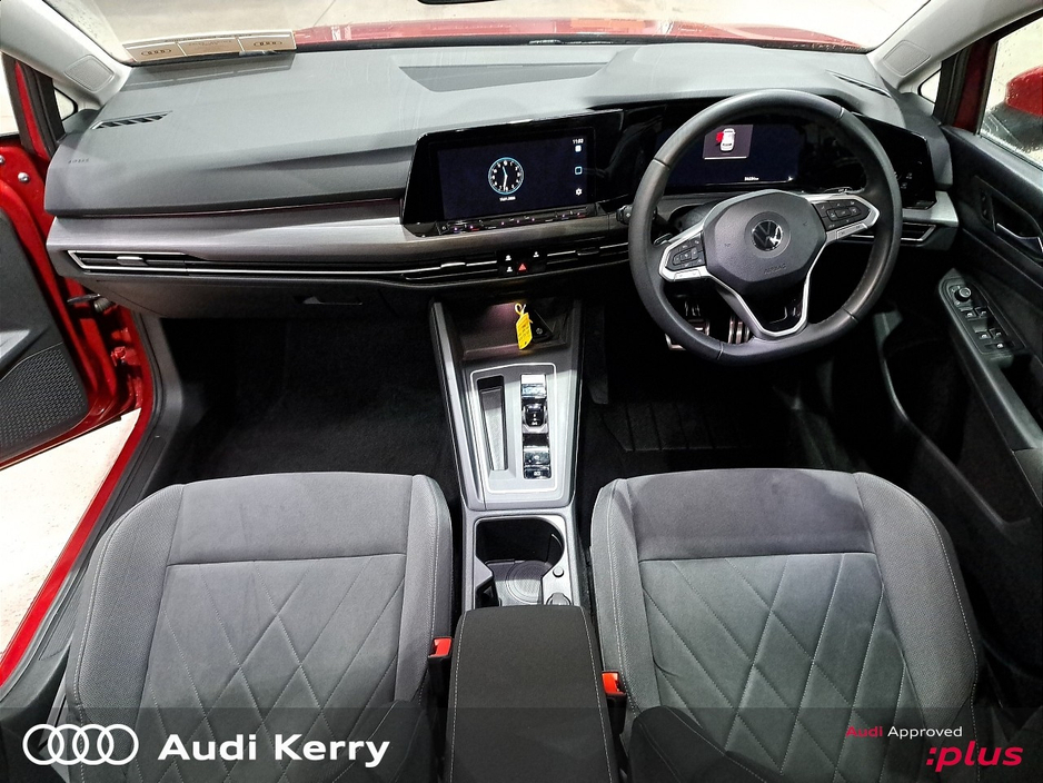 Volkswagen Golf 1.5TSI MHEV 130BHP STYLE AUTOMATIC WITH TINTED REAR WINDOWS, UPGRADED ALLOYS AND WINTER PACK — thumbnail 12