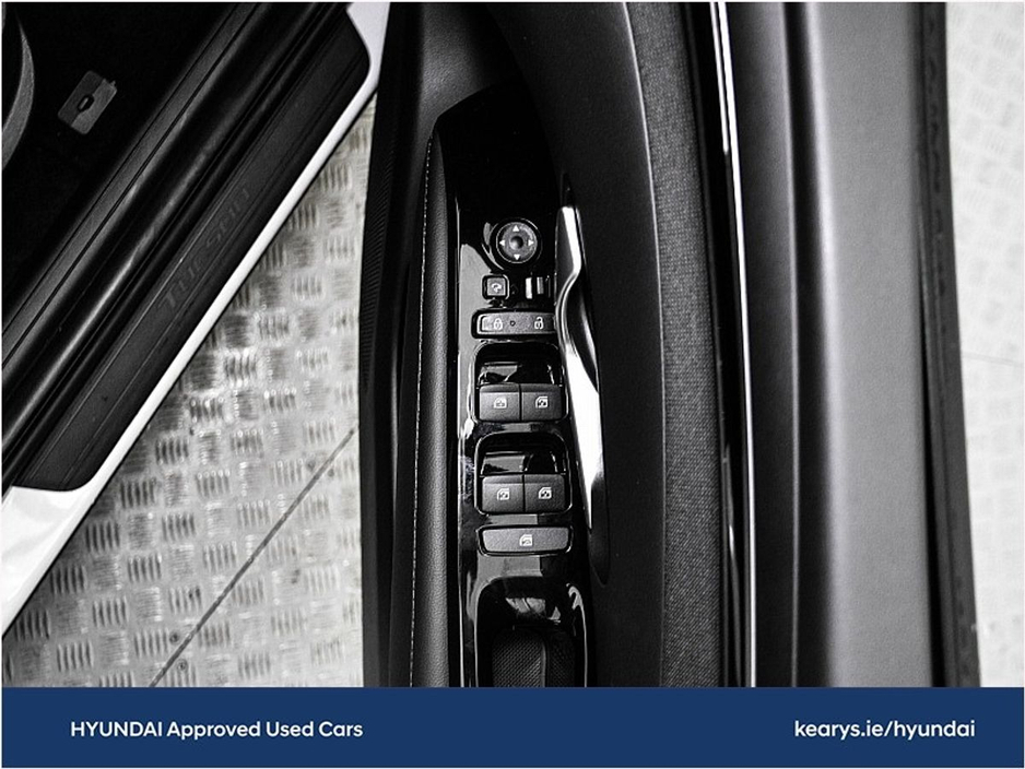 Hyundai Tucson 4WD Executive PHEV Auto — thumbnail 18
