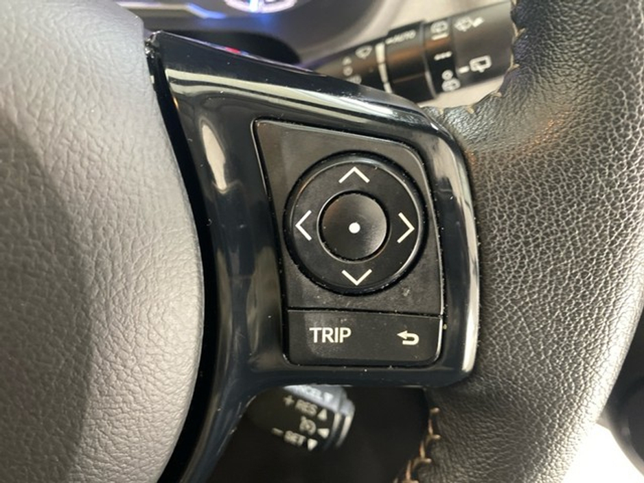 Toyota Yaris Luna Hybrid — thumbnail 13