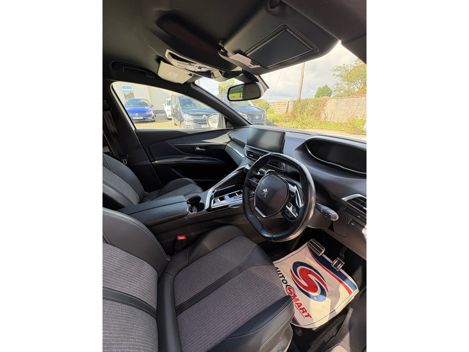 2023 Peugeot 3008 1.5L Diesel For Sale Images