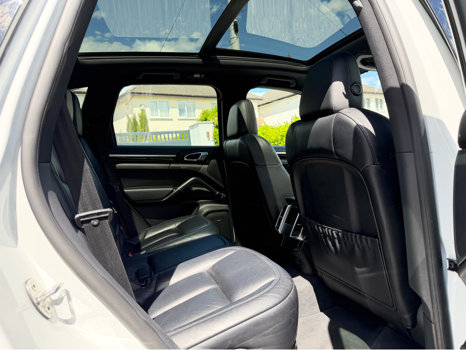 2018 Porsche Cayenne 3L Diesel For Sale Images