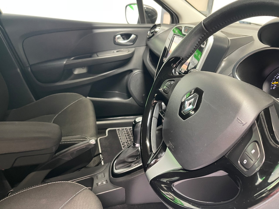 2015 Renault Clio 1.2L Petrol For Sale Images