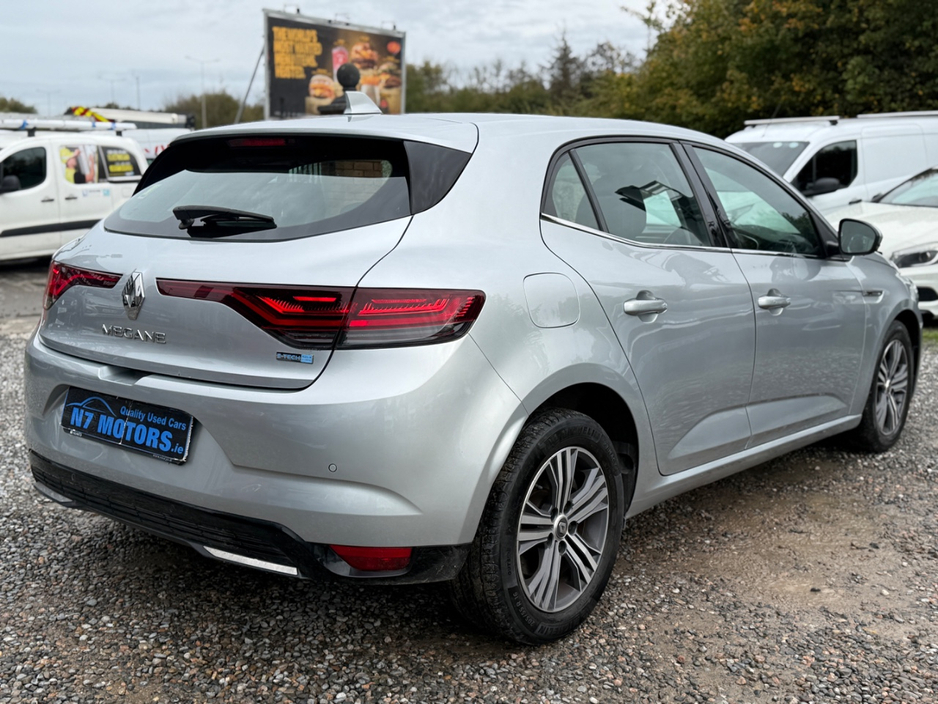 2021 Renault Megane 1.6L Petrol Plug-in Hybrid For Sale Images