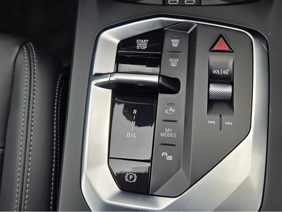 2025 BMW 1 Series 1.5L Petrol For Sale Images