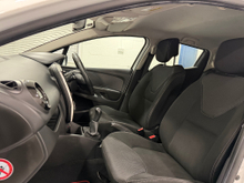 2015 Renault Clio 1.1L Petrol For Sale Images