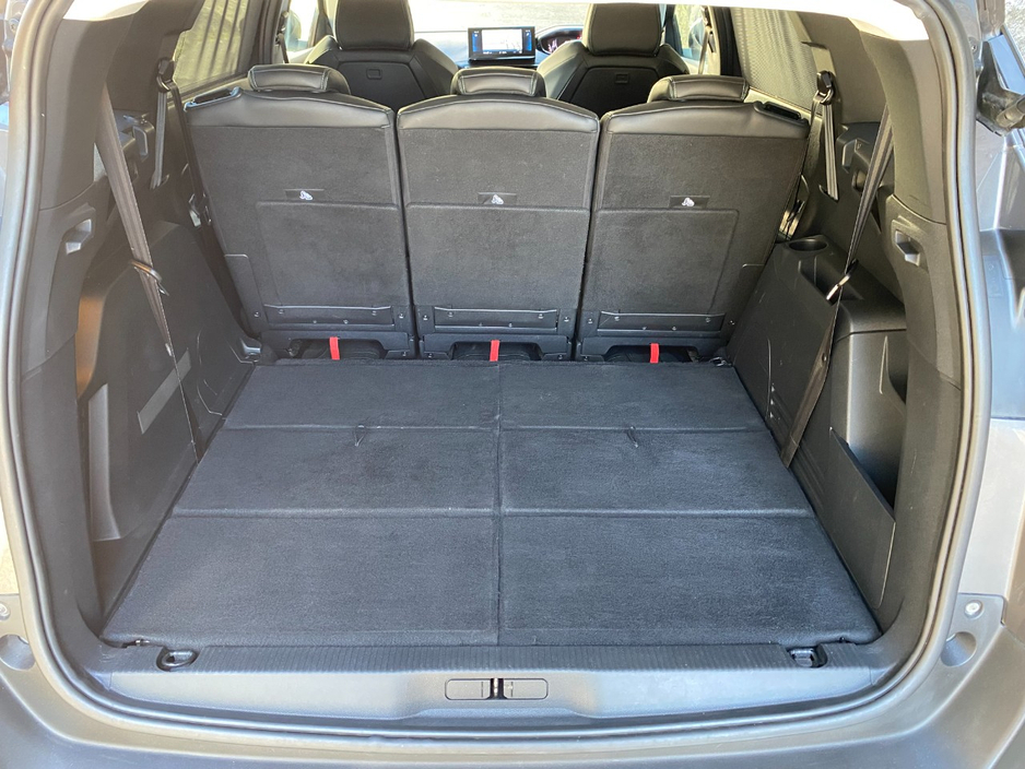 2021 Peugeot 5008 1.5L Diesel For Sale Images