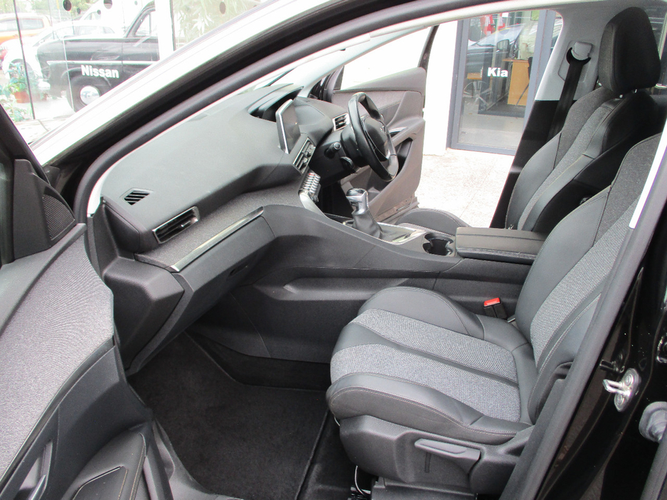 2020 Peugeot 3008 1.5L Diesel For Sale Images