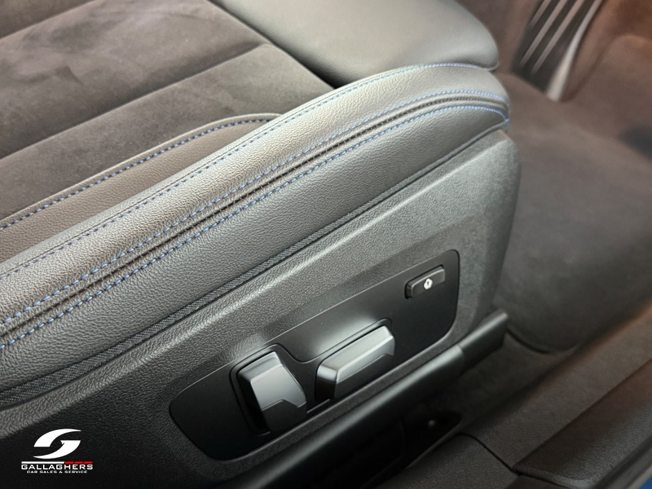 2023 BMW 3 Series 2L Diesel For Sale Images