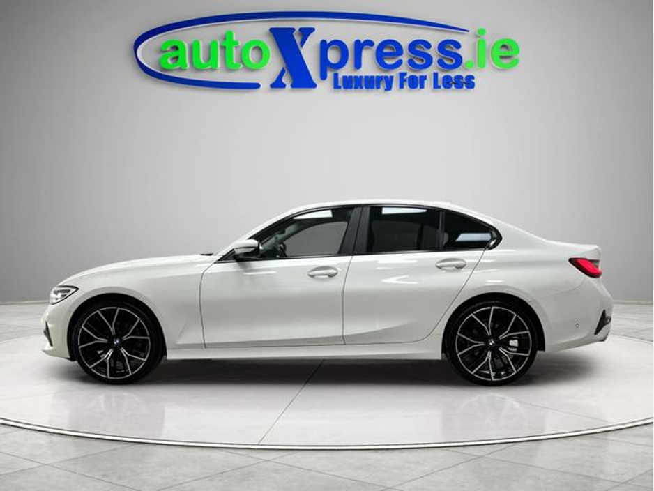 BMW 3 Series 320D xDrive Automatic. — thumbnail 13