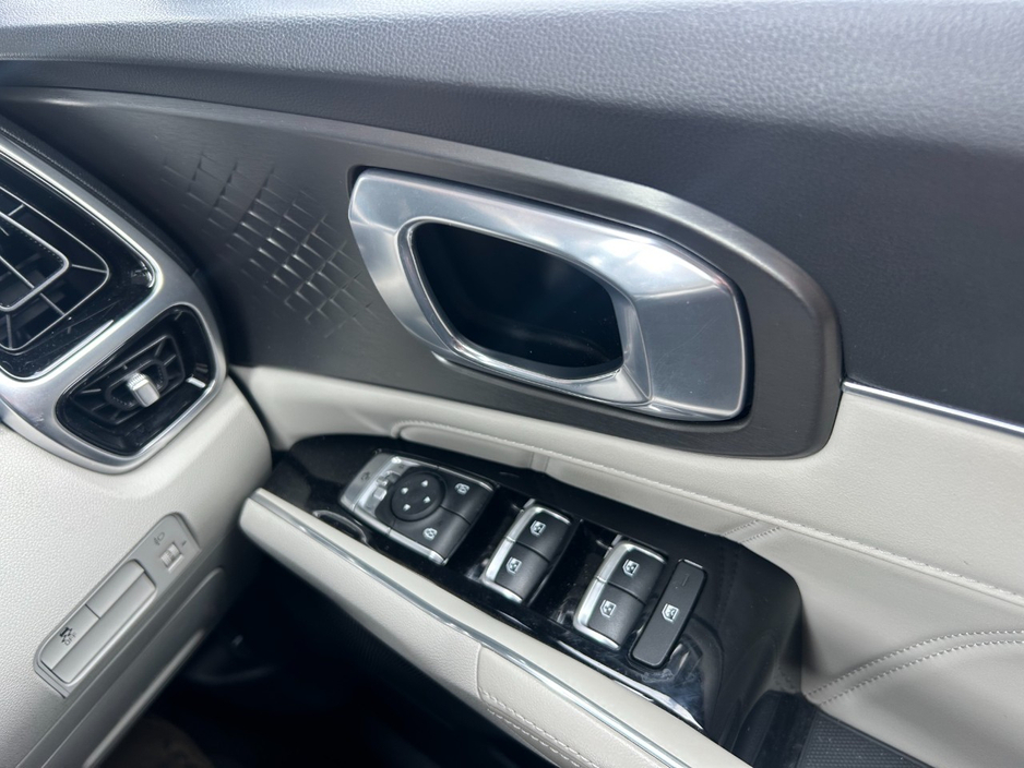 2023 Kia Sorento 2.2L Diesel For Sale Images