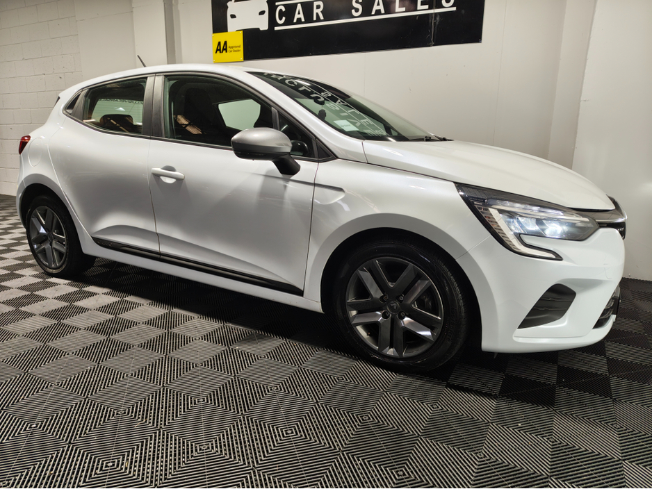2022 Renault Clio 1L Petrol For Sale Images