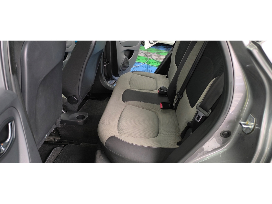 Renault Captur LIFE 1.5 DCI 90 AUTO EU — thumbnail 28