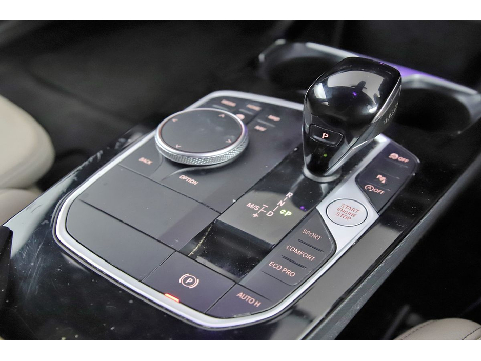 BMW 2 Series 218I M SPORT *BEIGE LEATHER* — thumbnail 22