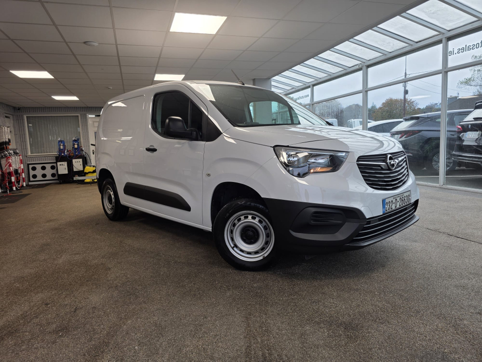 2023 Opel Combo 1.5L Diesel For Sale Images