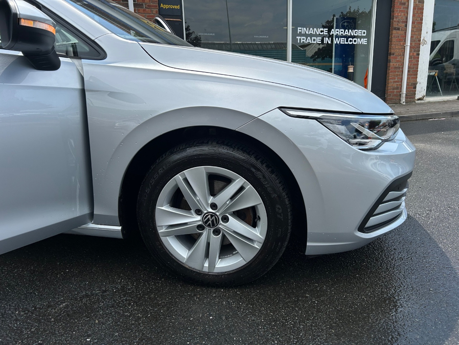 2022 Volkswagen Golf 1.5L Petrol For Sale Images